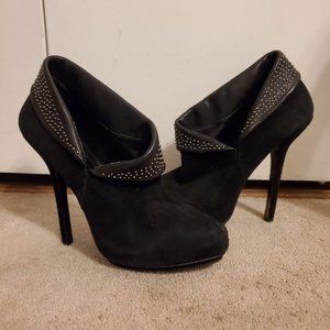 Rock & Republic Angie Studded Suede Ankle Boots